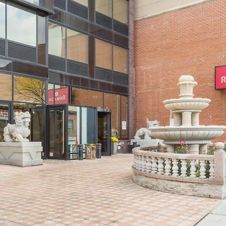 Ramada By Wyndham Flushing Queens New York Exterior photo